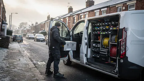 Field Service Fleet Management for UK Technician Vans